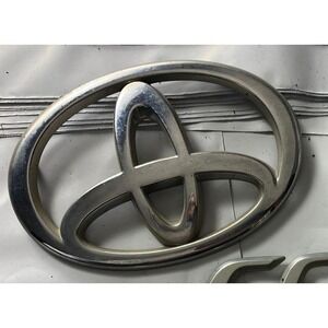 OEM Toyota Chrome Oval Logo Emblem Badge Used